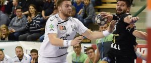 David Bičiště a Milan Škvařil v prvním semifinálovém střetnutí. Foto: Hynek Sladký.