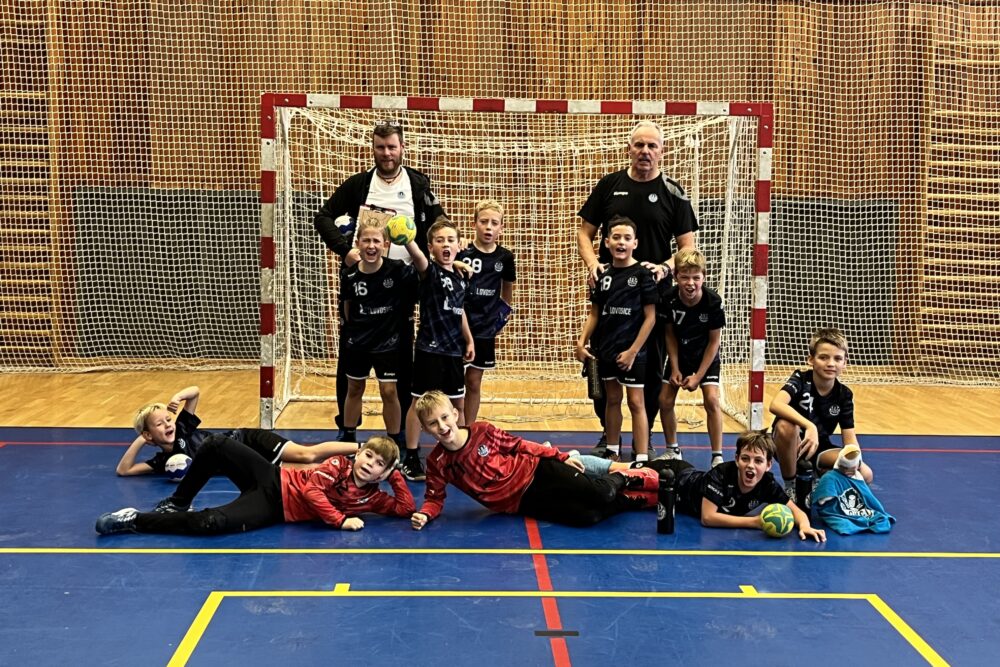 Minižáci suverenní v krajské soutěži 5+1