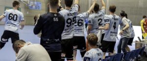 V boji o bronz si z Prahy vezeme matchball