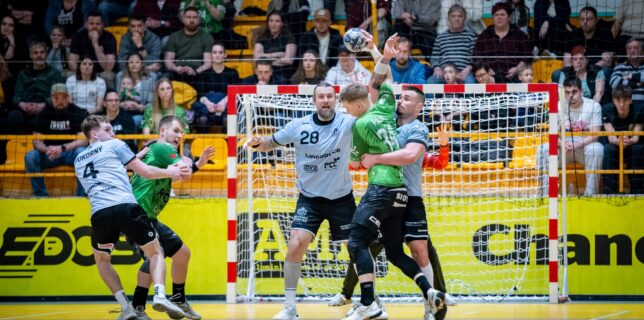 Lovci o víkendu odvracejí matchball soupeře!